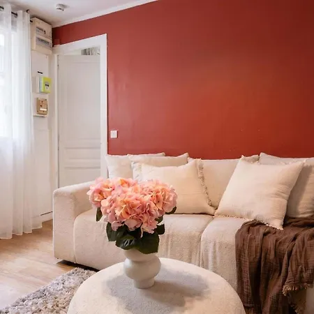 Gem 3 Guests Le Bon Marche Apartment *